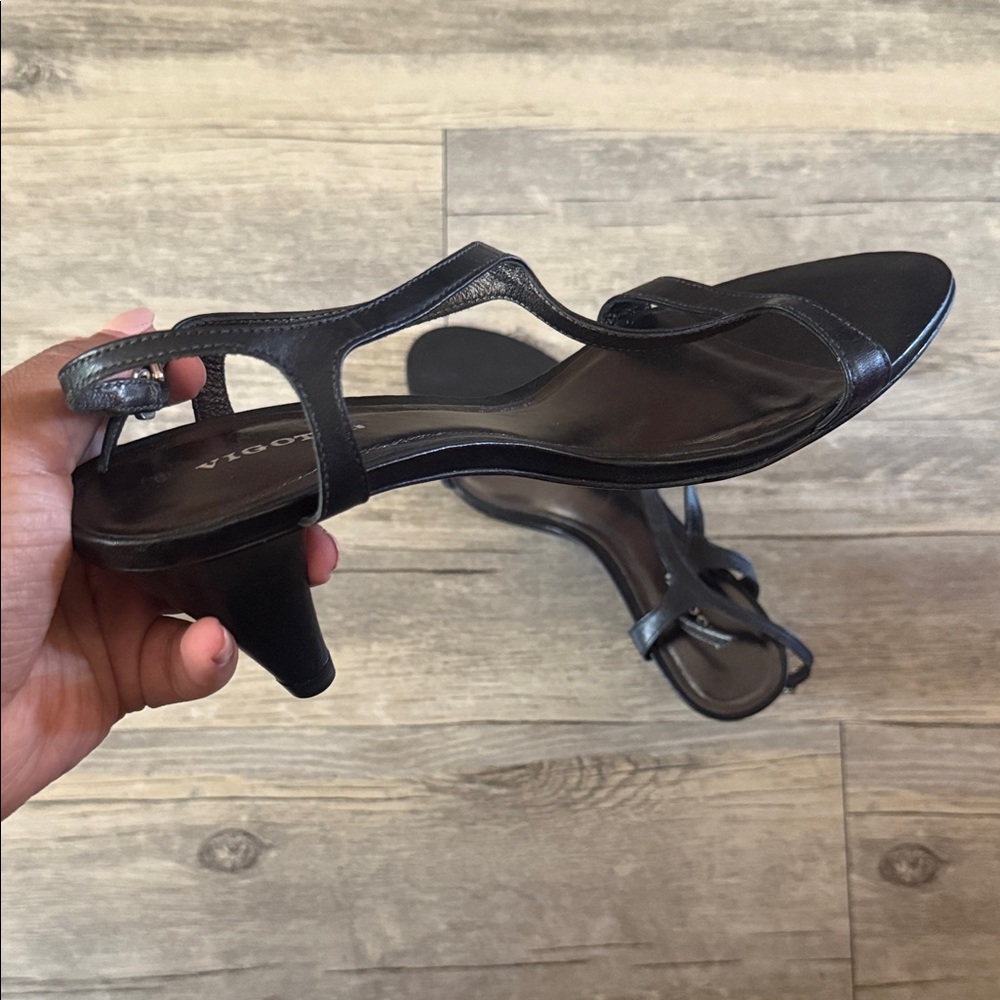 Vigotti Black Strappy Heels